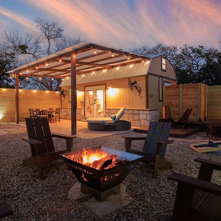 Romantic Luxury Retreat Hot Cold Pool & Sauna Wimberley Zewnętrze zdjęcie